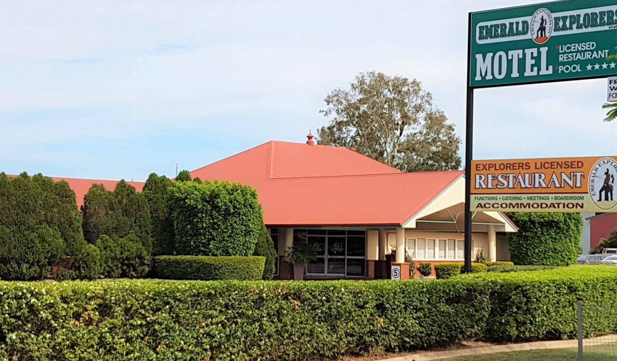 Emerald Explorers Inn Exterior photo