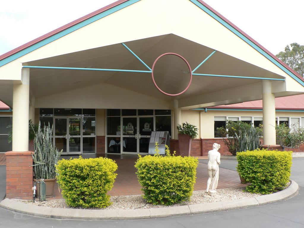Emerald Explorers Inn Exterior photo